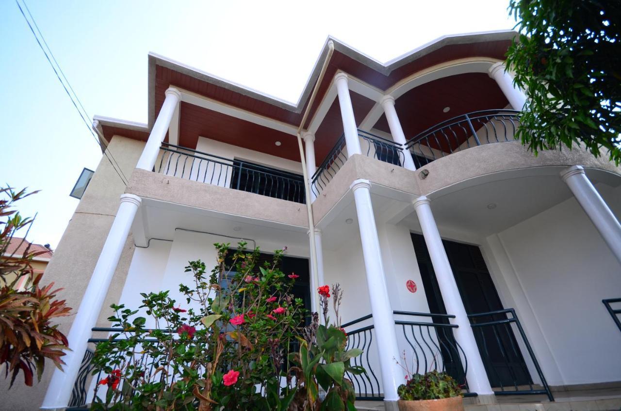 Kubus Homes Kigali Luaran gambar