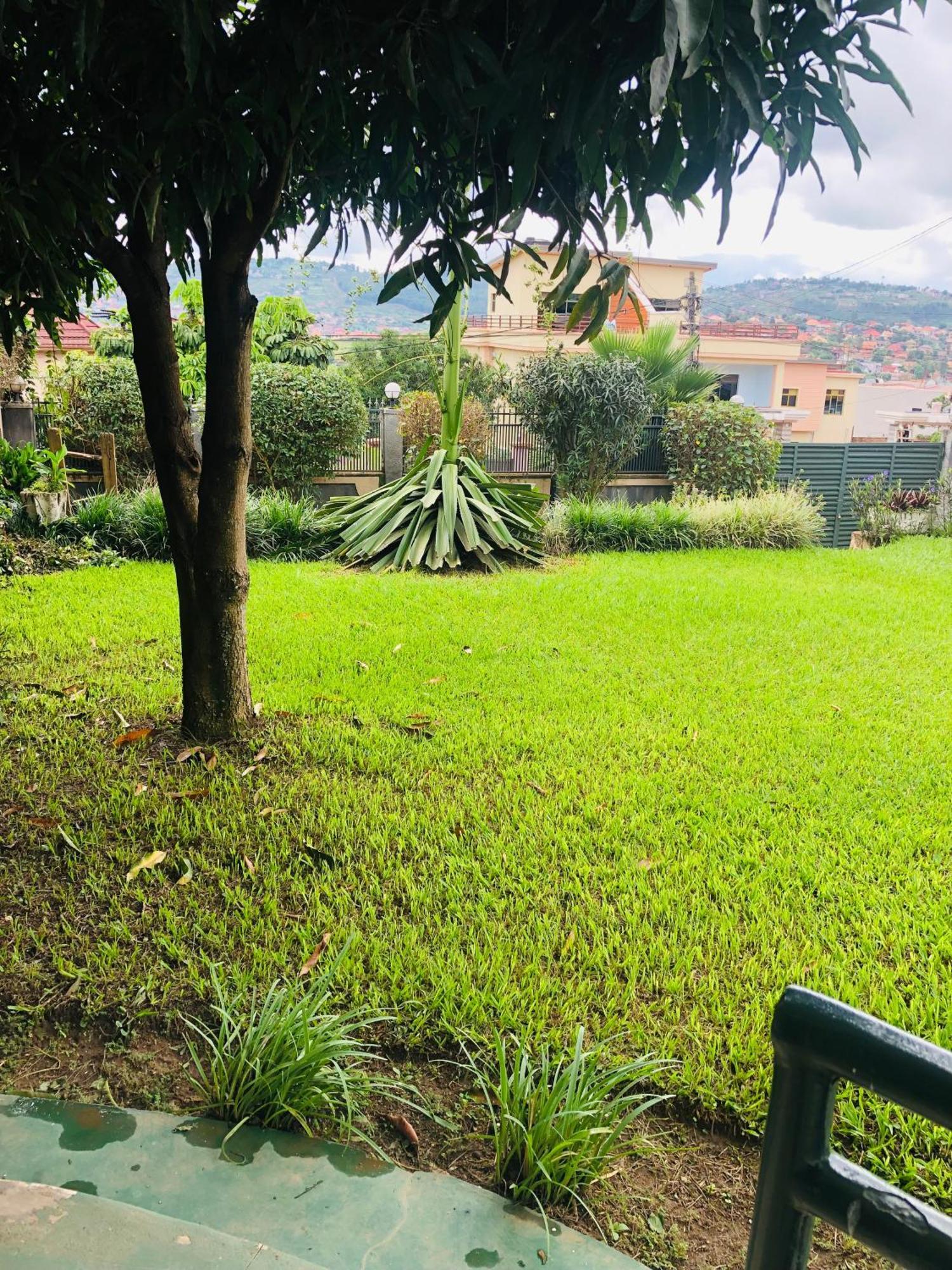 Kubus Homes Kigali Luaran gambar